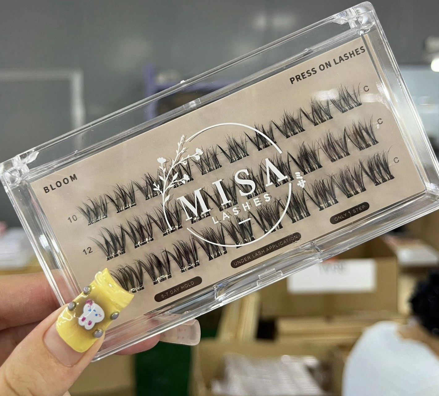MISA Lashes tray